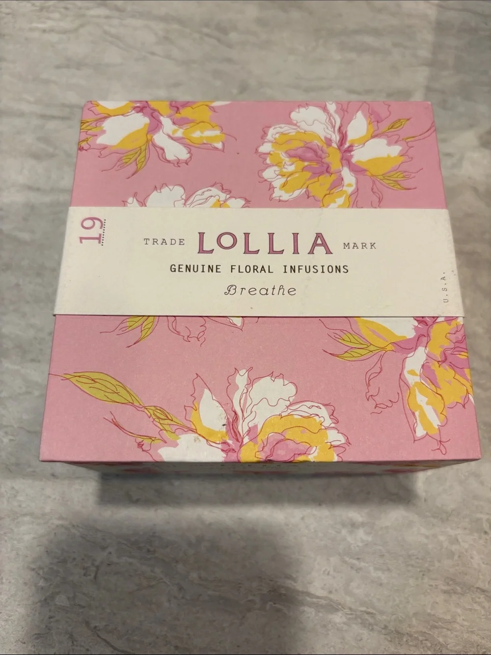 Lollia 'Breathe' Floral Gift Box - Pink & Yellow